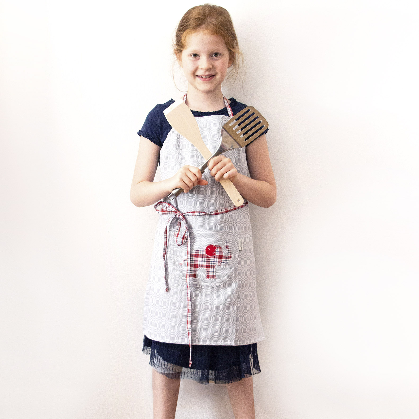 Pia Schürze grau Elefant (2) Schürze Kind grau