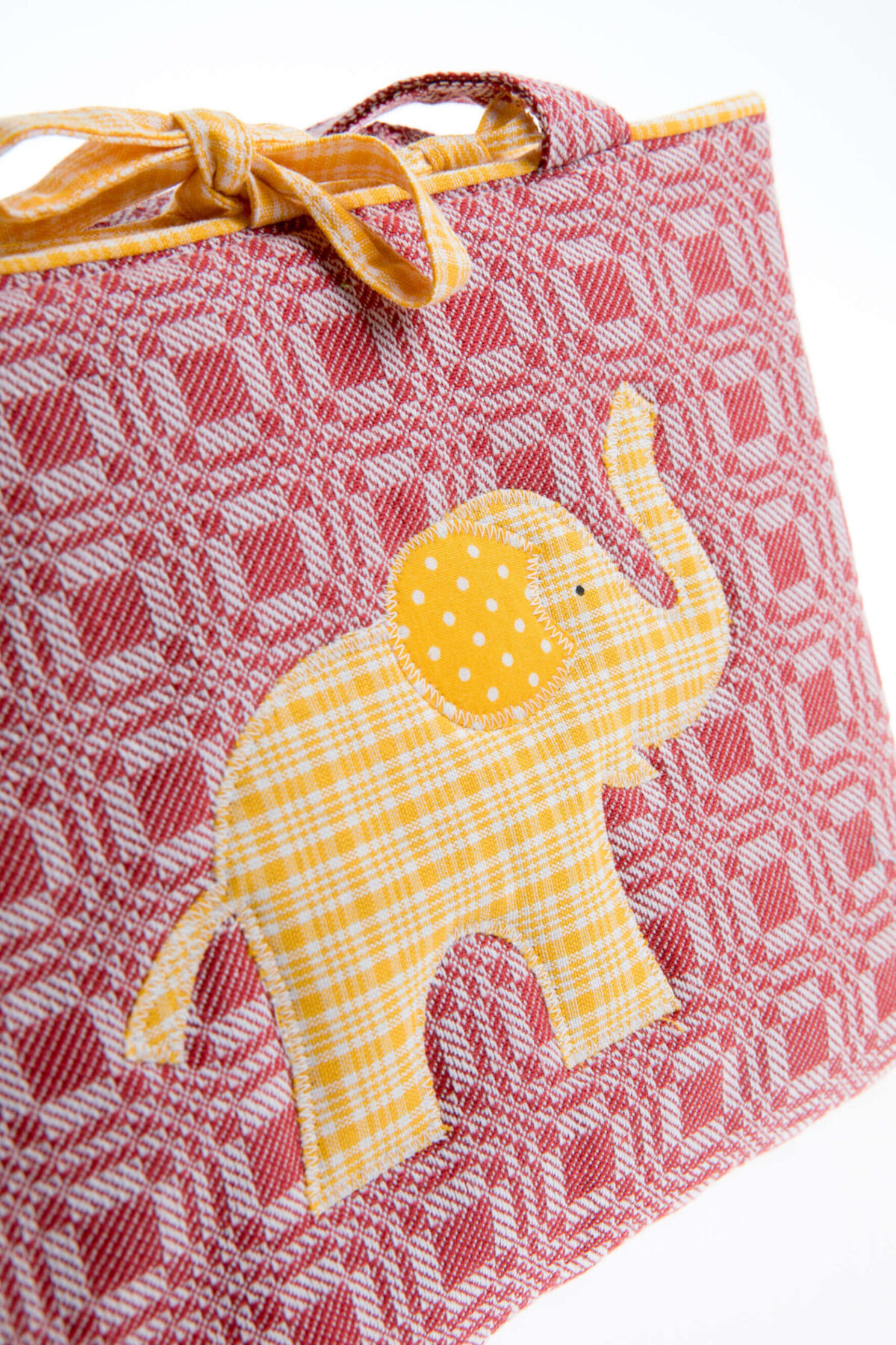 Tasche rot mit gelben Elefant